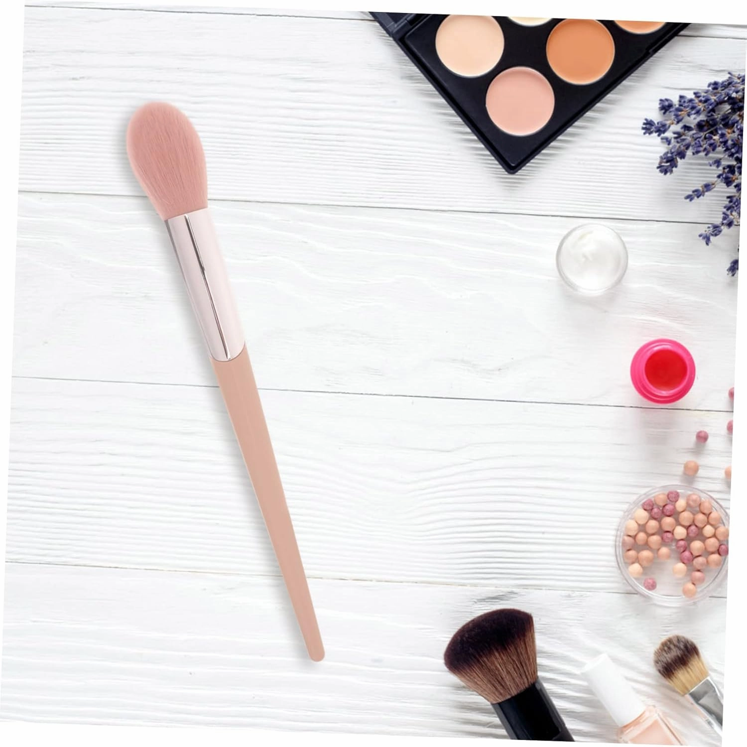 4pcs Makeup Brush for Women Blush and Highlighter Brush Soft Bristles Lightweight Cosmetic Tool for Even Application and Blending for Travel