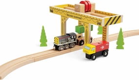 Bigjigs Rail Working Gantry Crane - 2 Piece Wooden Crane Toy & Container Lorry, Learn & Play Accessory for Train Sets & Car Tracks, Children's Railway & Road Track Accessories, 3 Years Old  