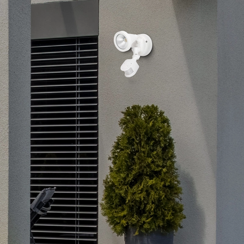 Brilliant Stinger Single Floodlight with Sensor