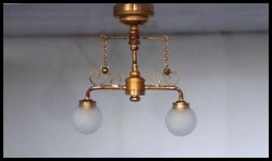 Delancey Street Cafe Dollhouse LED Lamp (C37)