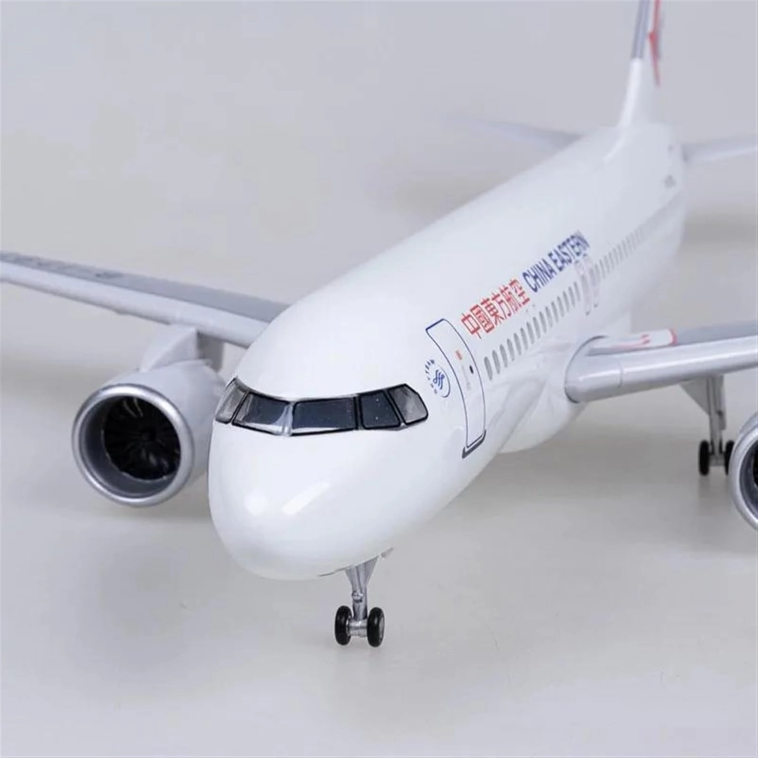 Die-cast Aircraft for A320 Neo China Eastern Airlines Collection Display Gift Resin Aircraft Static Model 47 Cm Miniatures Set(No Light)