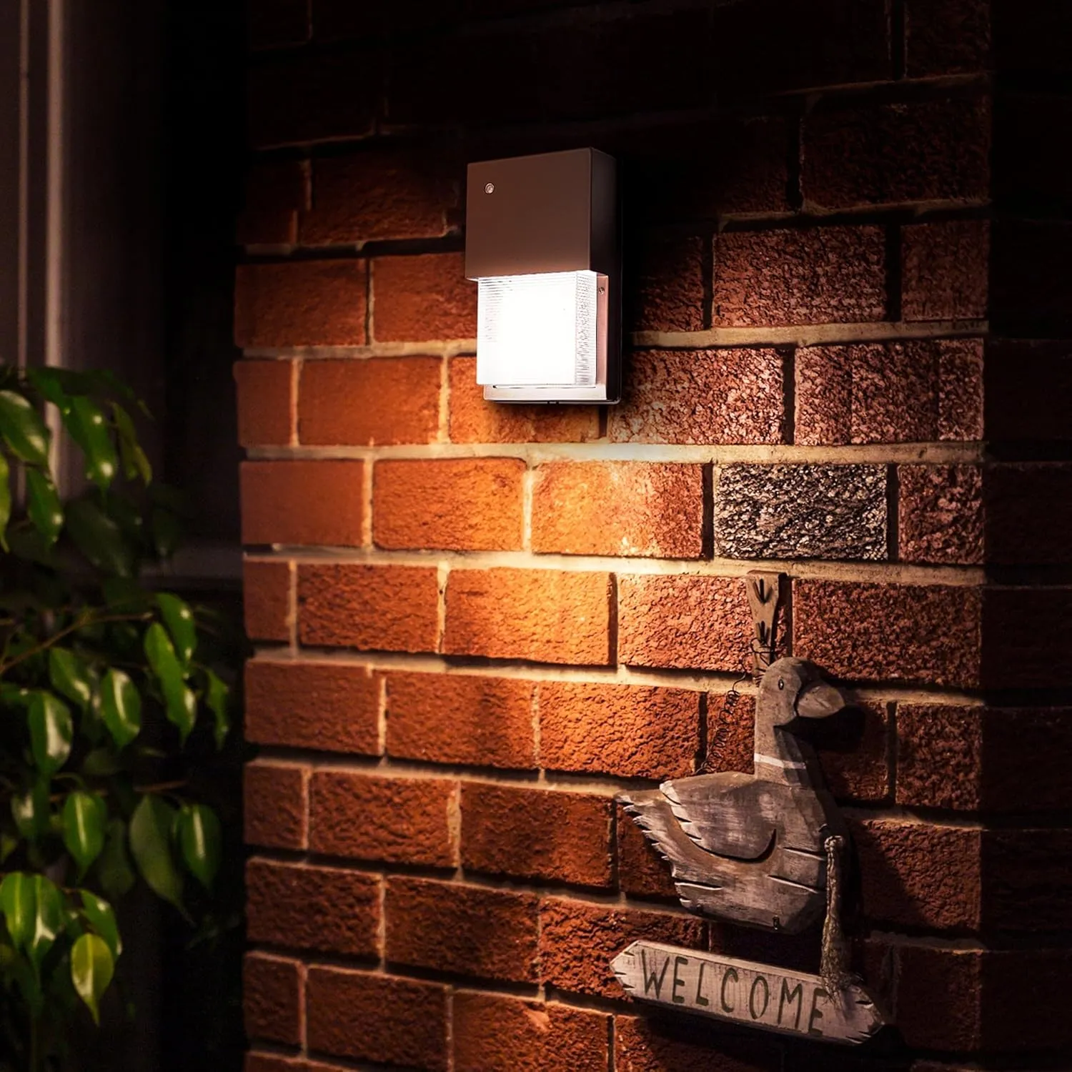Feit Electric 20W LED Outdoor Wall Pack Lights with Photocell, Dusk to Dawn, Wall Mounted Security Light, 120V, 80 CRI, 1450 Lumens, 5000k Daylight, Bronze, 4 Pack, S10WPK/850/DD/BZ/4