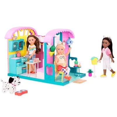 Glitter Girls Caravan Home Dollhouse & Furniture Playset for 14 Dolls *Missing Table