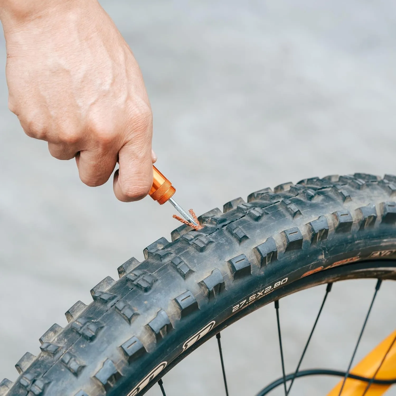 Granite Suture Tire Plug Kit, Compact Tubeless Flat Bicycle Tire Repair Kit with 2 Size Tire Plugs, Fix Mountain Bike and Road Bike Tire Punctures