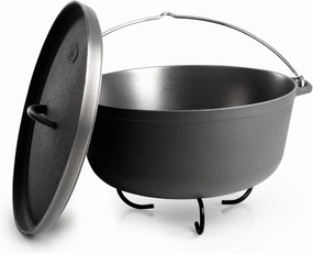 GSI Outdoors Guidecast 7qt Dutch Oven | Cast Iron Dutch Oven for Camping, Cabin and Home Kitchen