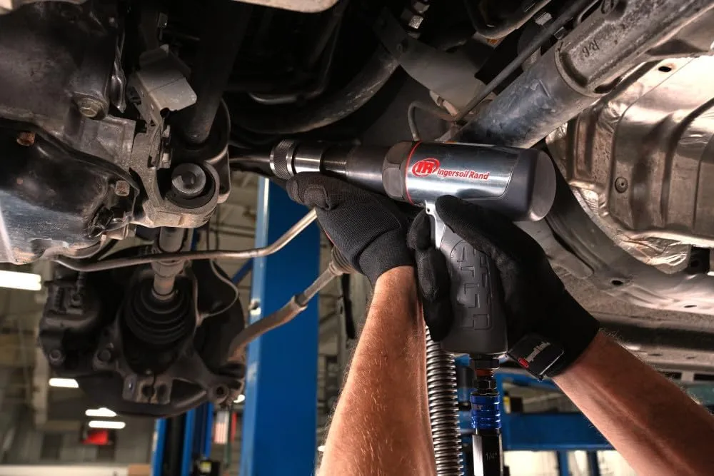 Ingersoll Rand 119MAX Long-Barrel Air Hammer, Quick Change Retainer, Anti Vibration Power Tool, Comfort Grip, Lightweight, Gray