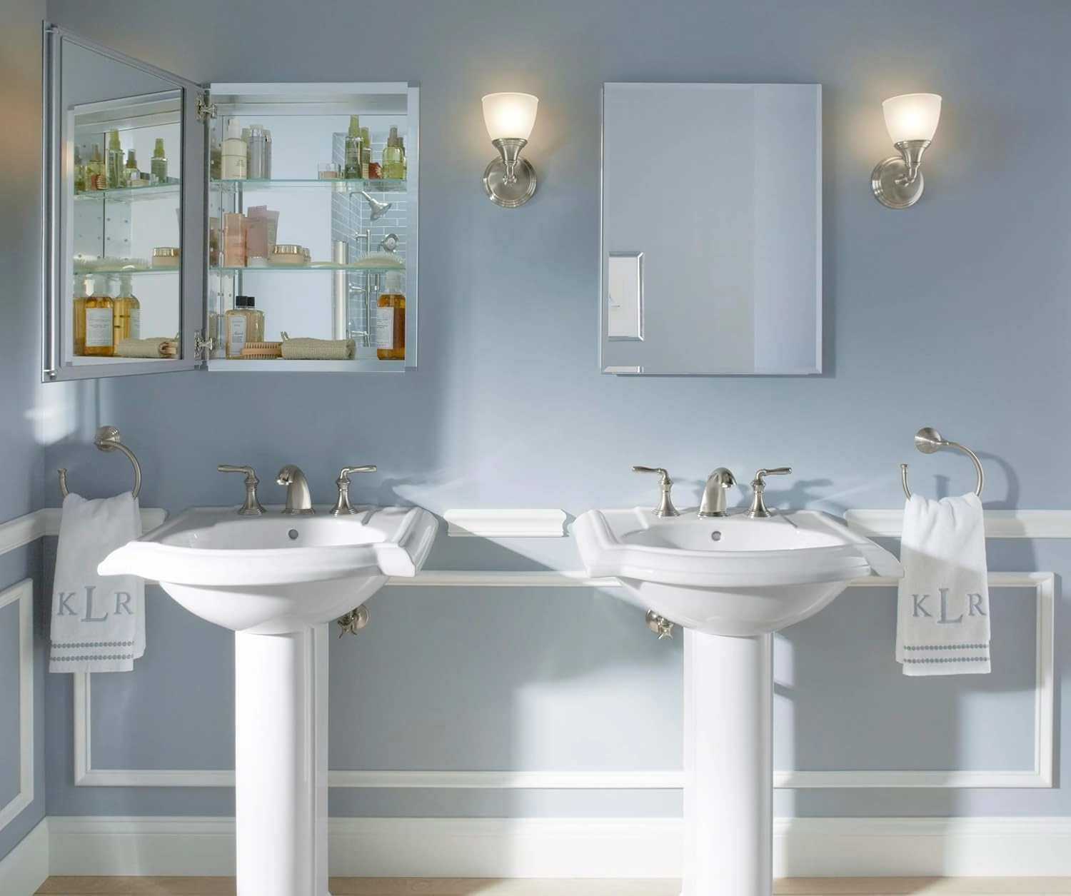 KOHLER K-CB-CLC2026FS Beveled Medicine Cabinet with Mirror Door & Adjustable Shelves, Rectangular Beveled Edge Frame, 20" x 26"