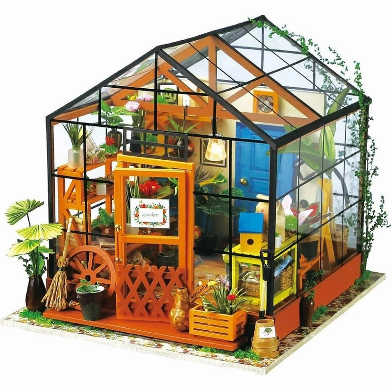 Miniature Green House - 1:24 Scale (231 Pcs)