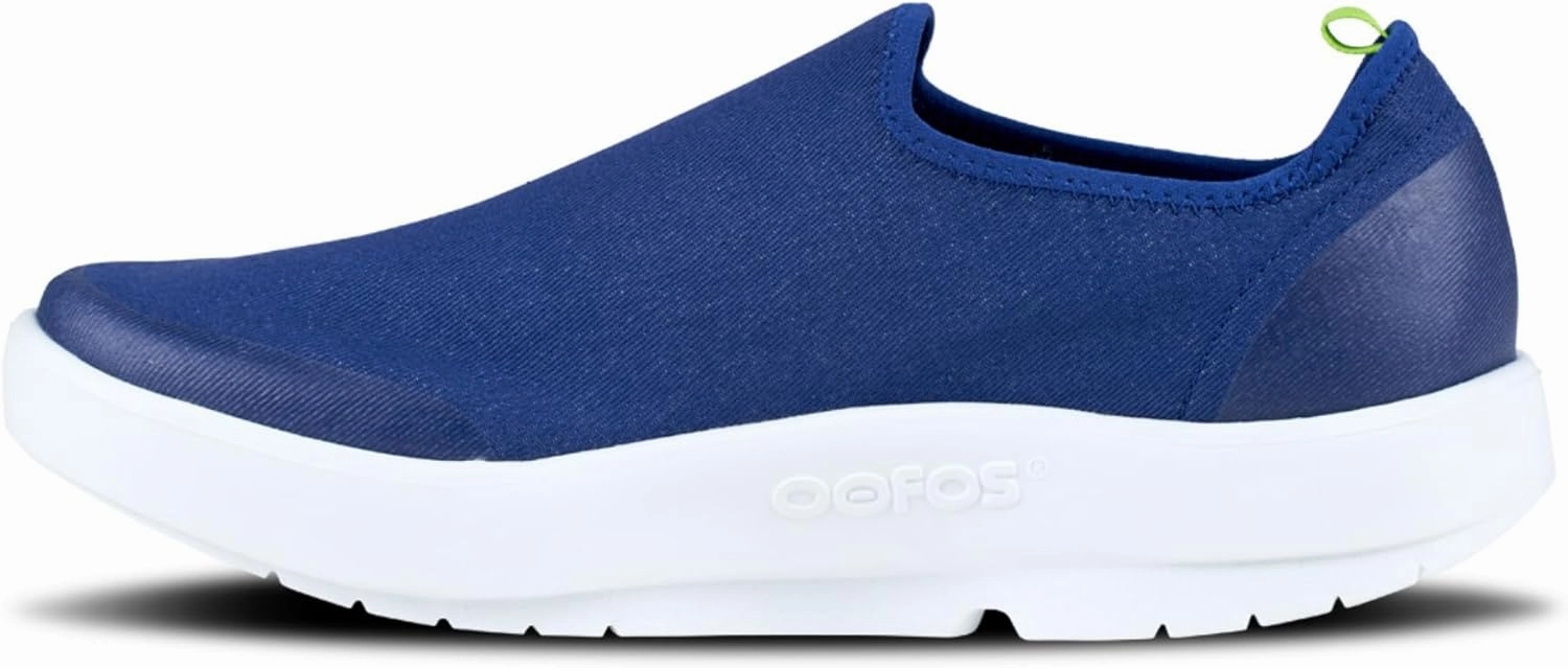 OOFOS OOmg eeZee Low Recovery Shoe - Men’s