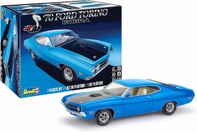 Revell 14534 1970 Ford Torino Cobra 1:25 Scale 128-Piece Skill Level 4 Model Car Building Kit