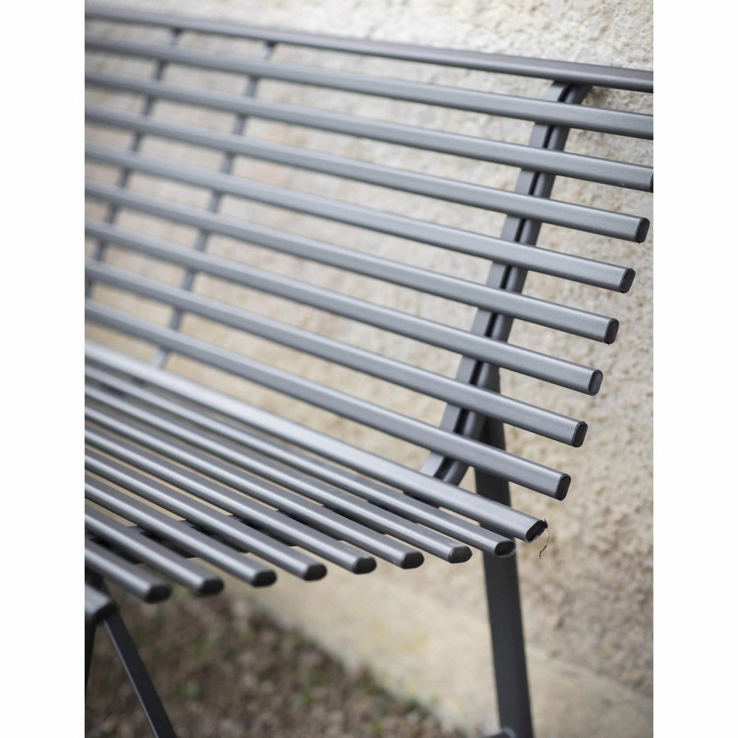 Richmond Outdoor Bench Carbon