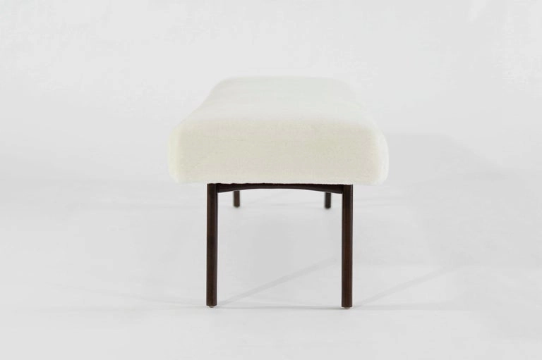 Sculptural ICO Bench Series 60 in Special Walnut
