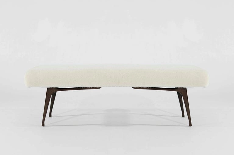 Sculptural ICO Bench Series 60 in Special Walnut