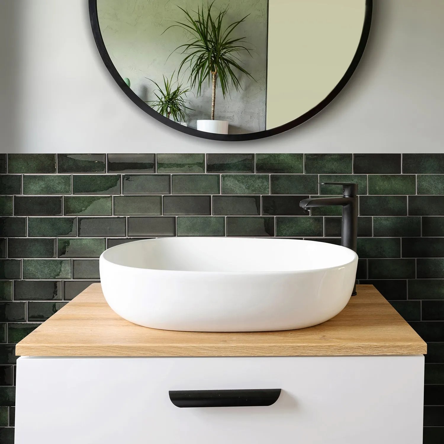 Smart Tiles Peel and Stick 4-Sheet 12 x 9 Backsplash - Metro Fiona|Dosseret Smart Tiles peler et coller 12 x 9, 4 feuilles - Metro Fiona