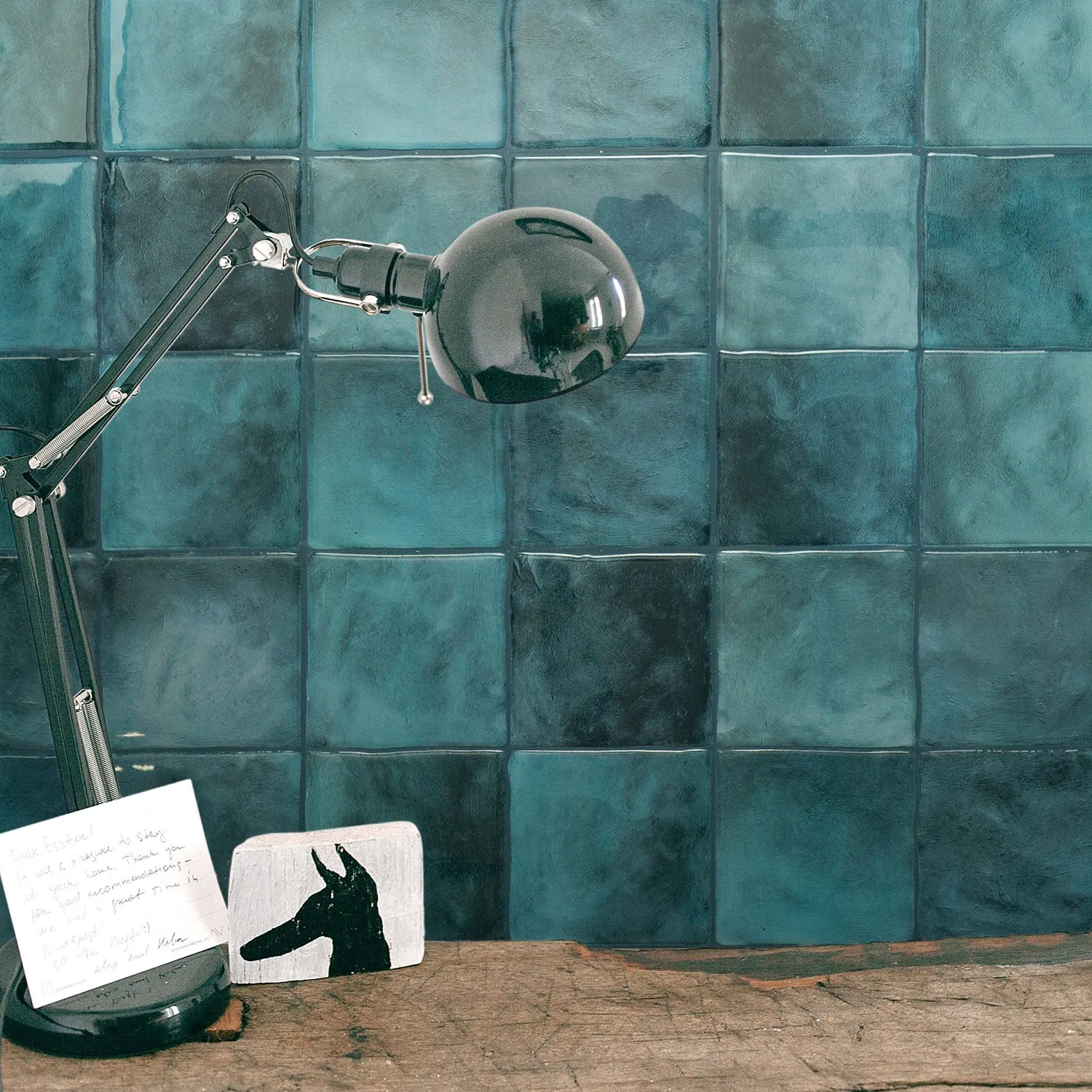 Smart Tiles Peel and Stick 4-Sheet 9 x 9 Backsplash - Zellige Costa|Dosseret Smart Tiles peler et coller 9 x 9, 4 feuilles - Zellige Costa