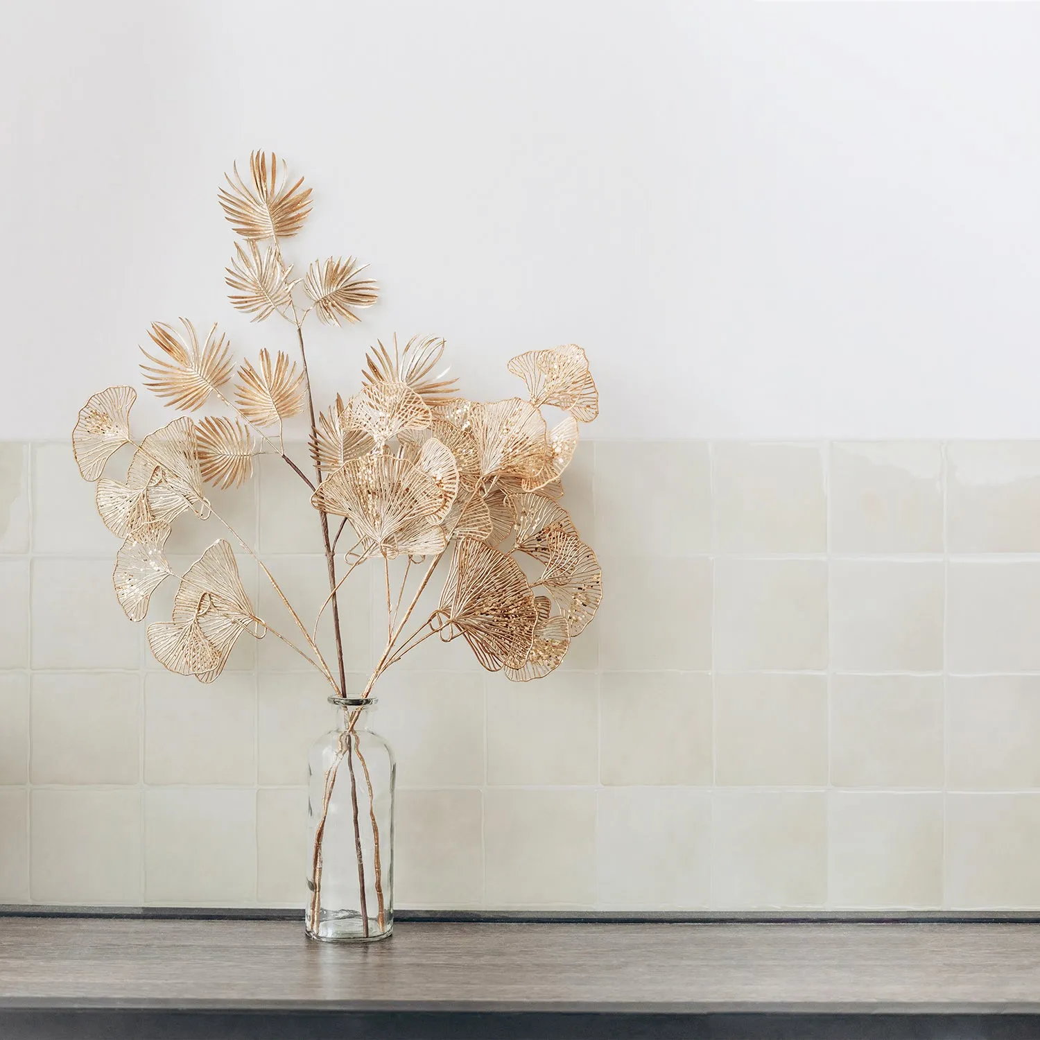 Smart Tiles Peel and Stick 4-Sheet 9 x 9 Backsplash - Zellige Oia|Dosseret Smart Tiles peler et coller 9 x 9, 4 feuilles - Zellige Oia