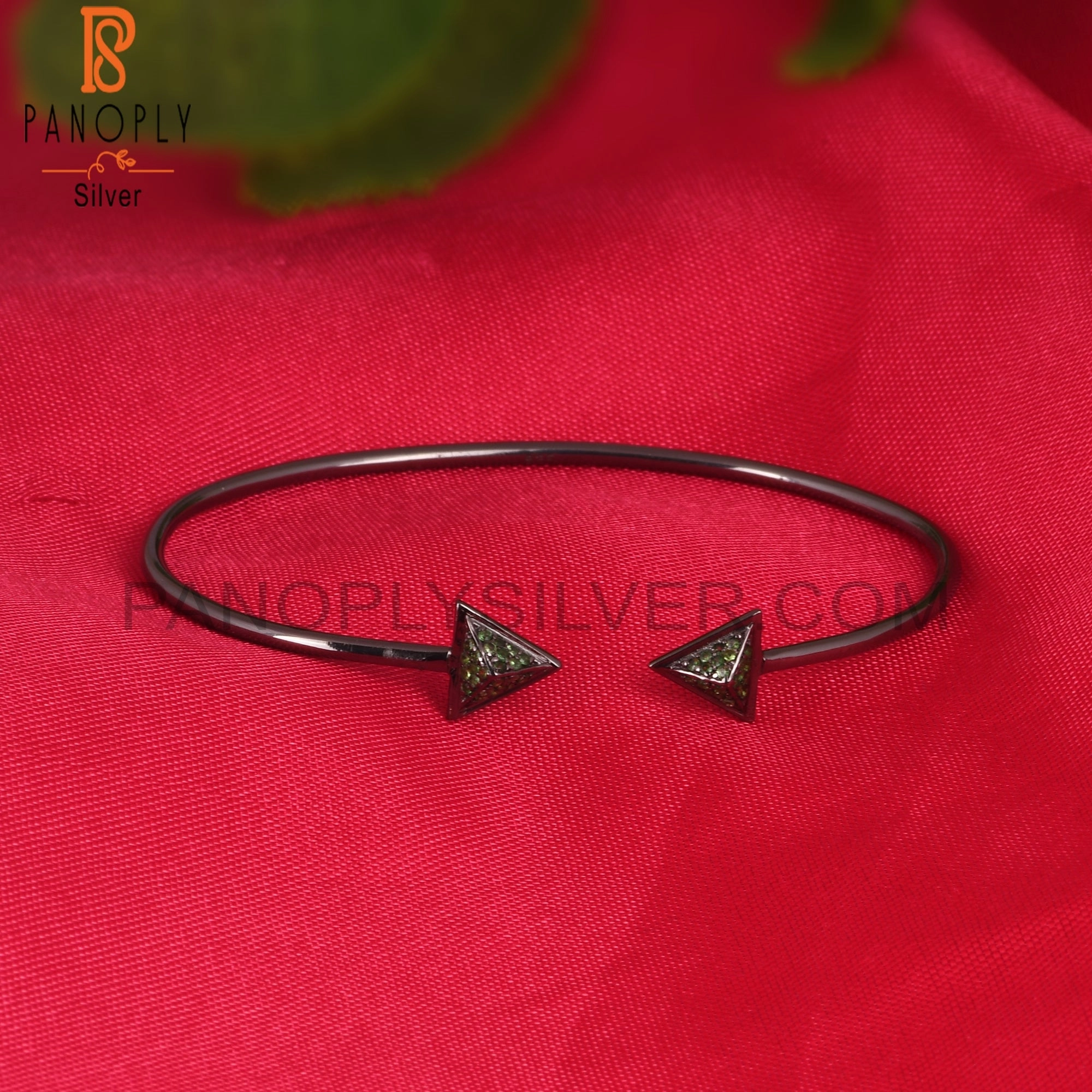 Tsavourite Round Shape 925 Sterling Silver Bangle