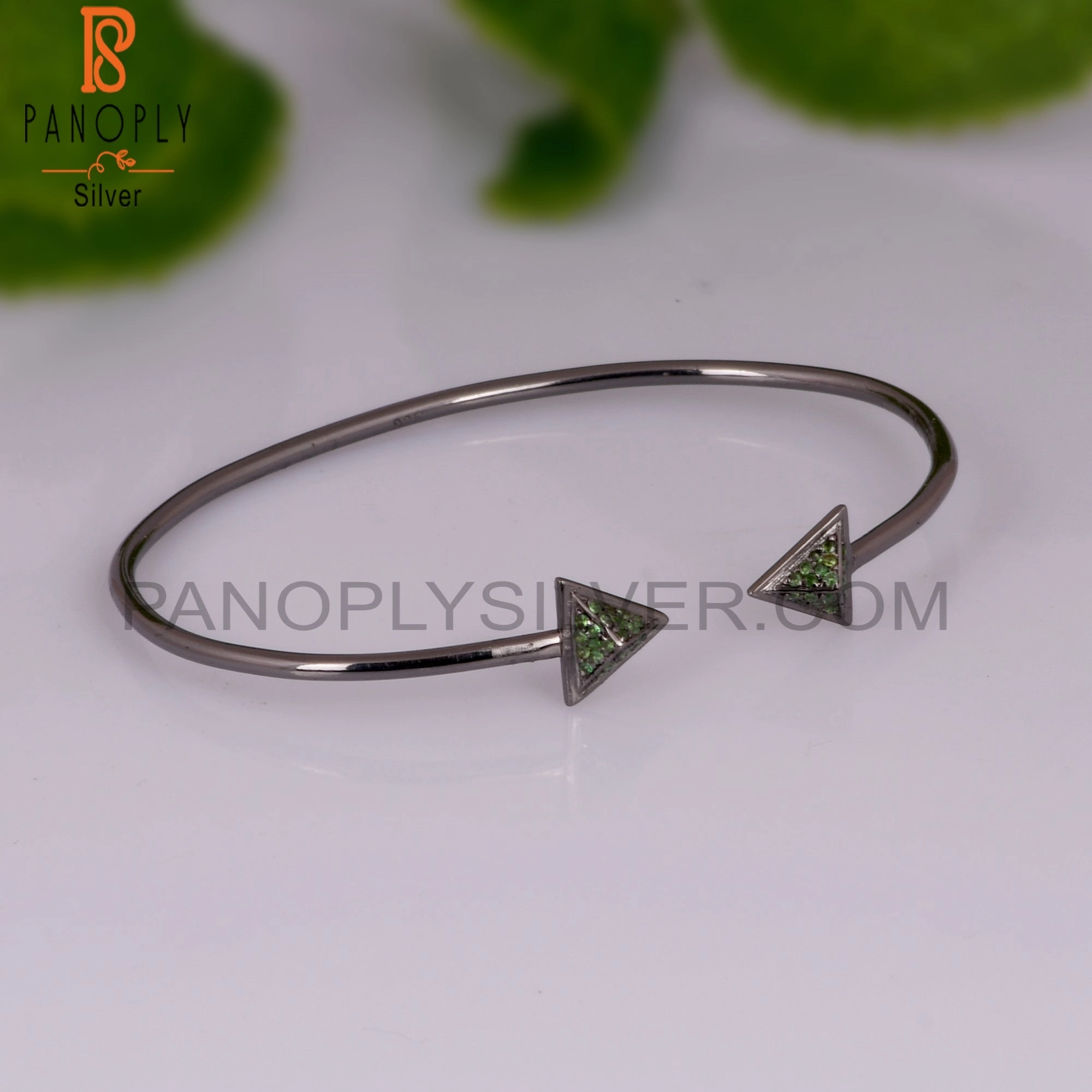 Tsavourite Round Shape 925 Sterling Silver Bangle
