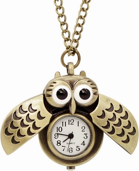 Vintage Cute Flying Owl Pocket Watch, Long Chain Sweater Pendant Necklace, for Women Men Birthday Christmas Gift (Wings)