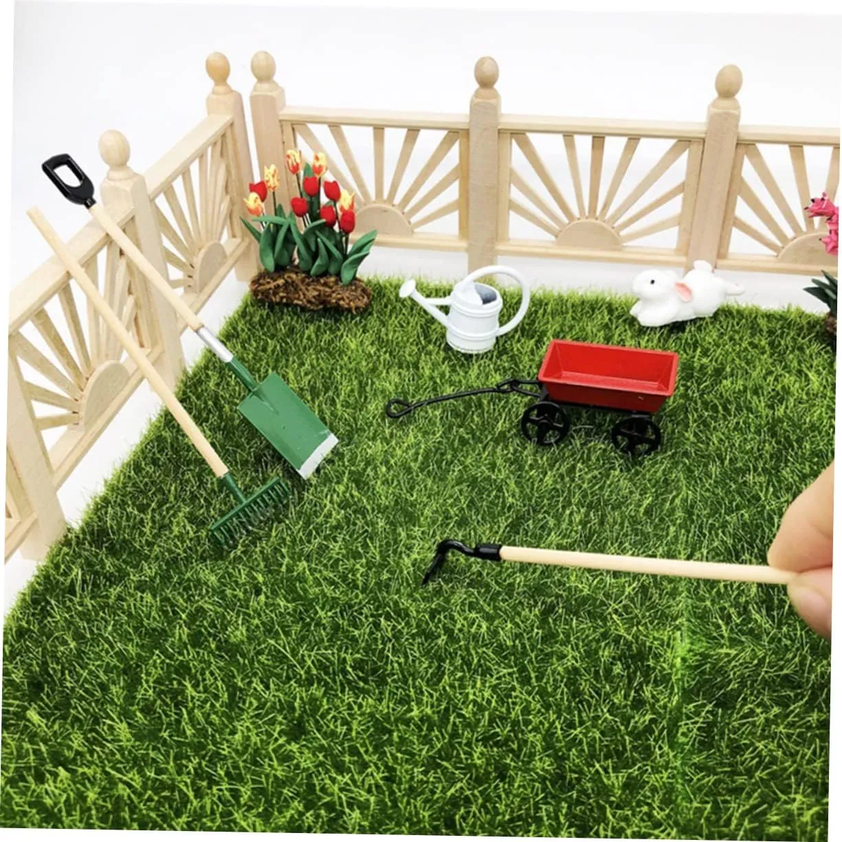 Yardwe 5 Sets Mini House Gardening Tool Dollhouse Accessory for Creative Fairy Garden Decor Lightweight Safe Materials for Hands Play Miniature Garden Decoration